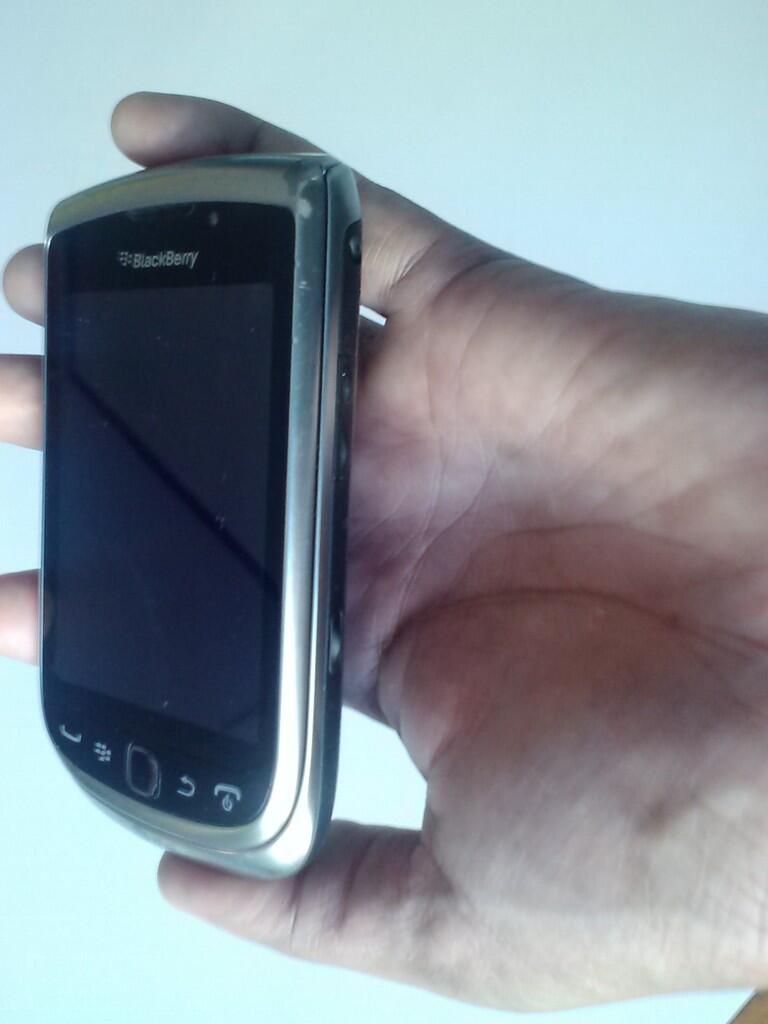 BLACKBERRY TORCH2 JENINGS MALANG