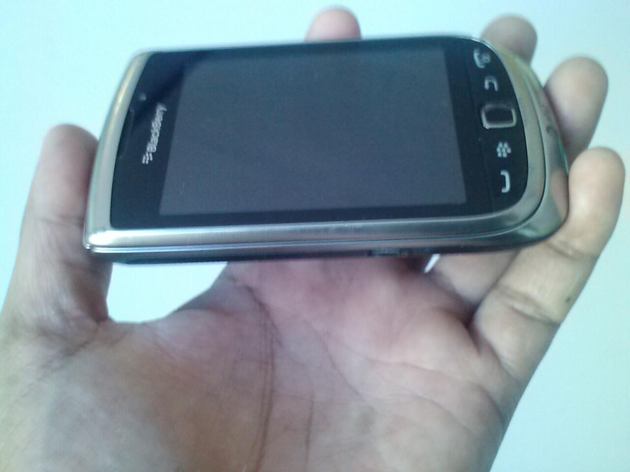 BLACKBERRY TORCH2 JENINGS MALANG