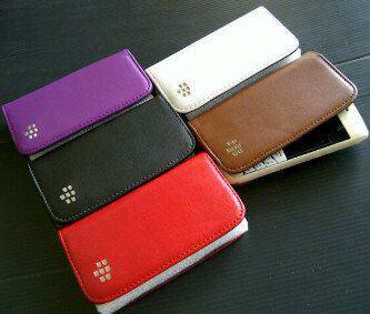 JUAL: BLACKBERRY POUCH AUTOLOCK + TALI.. MAKE U LOOK TRENDY!!
