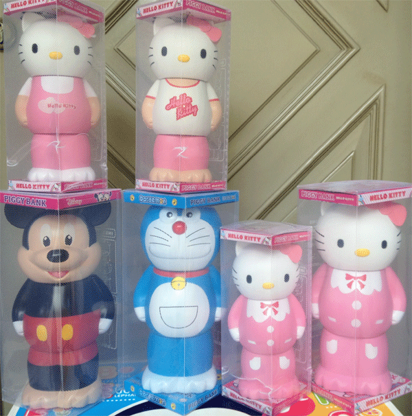 Celengan Hello Kitty, Doraemon, Rilakkuma