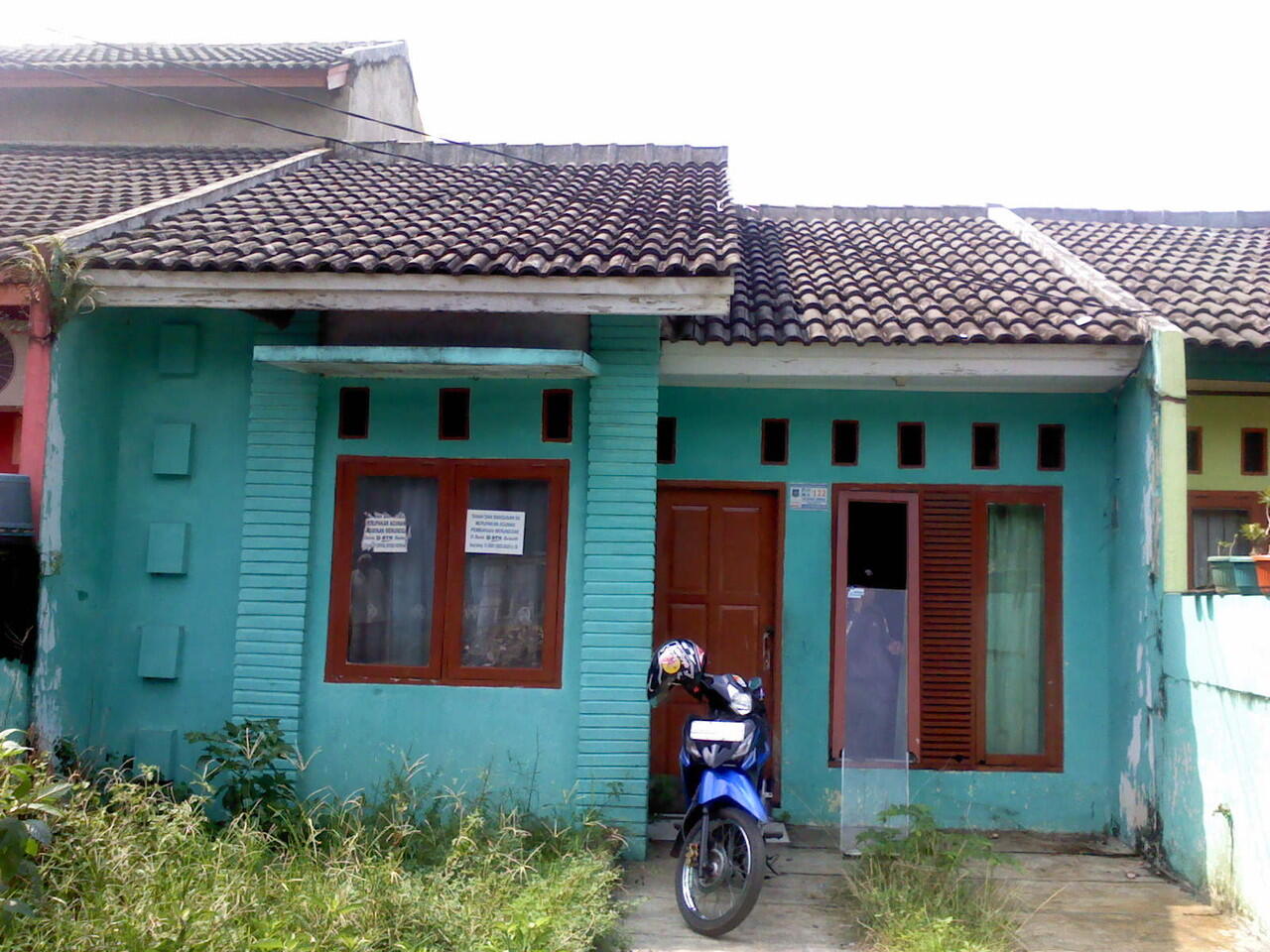Rumah dijual dekat Stasiun Sudimara.