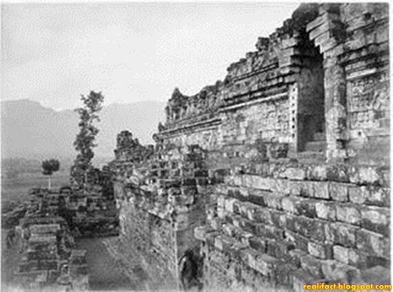 Misteri Keajaiban Candi Borobudur