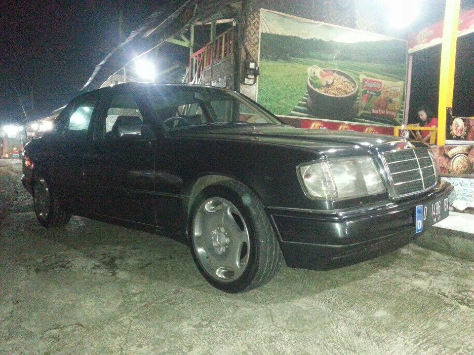 Wts Mercy boxer 300e w124 (D) 89 BU Bandung