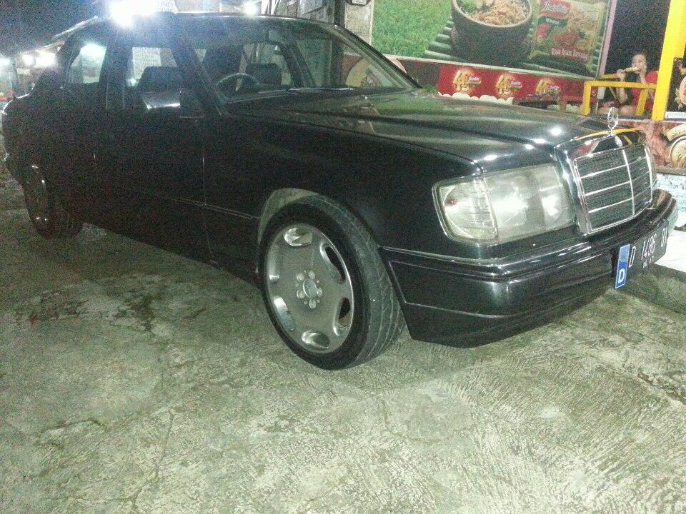 Wts Mercy boxer 300e w124 (D) 89 BU Bandung