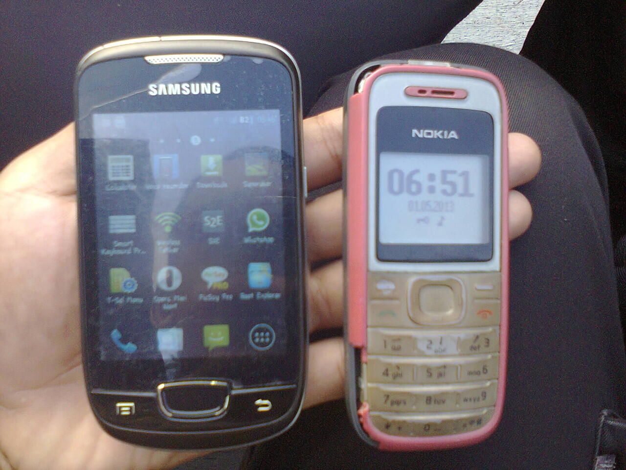 samsung galaxy mini gt5570 + nokia 1200