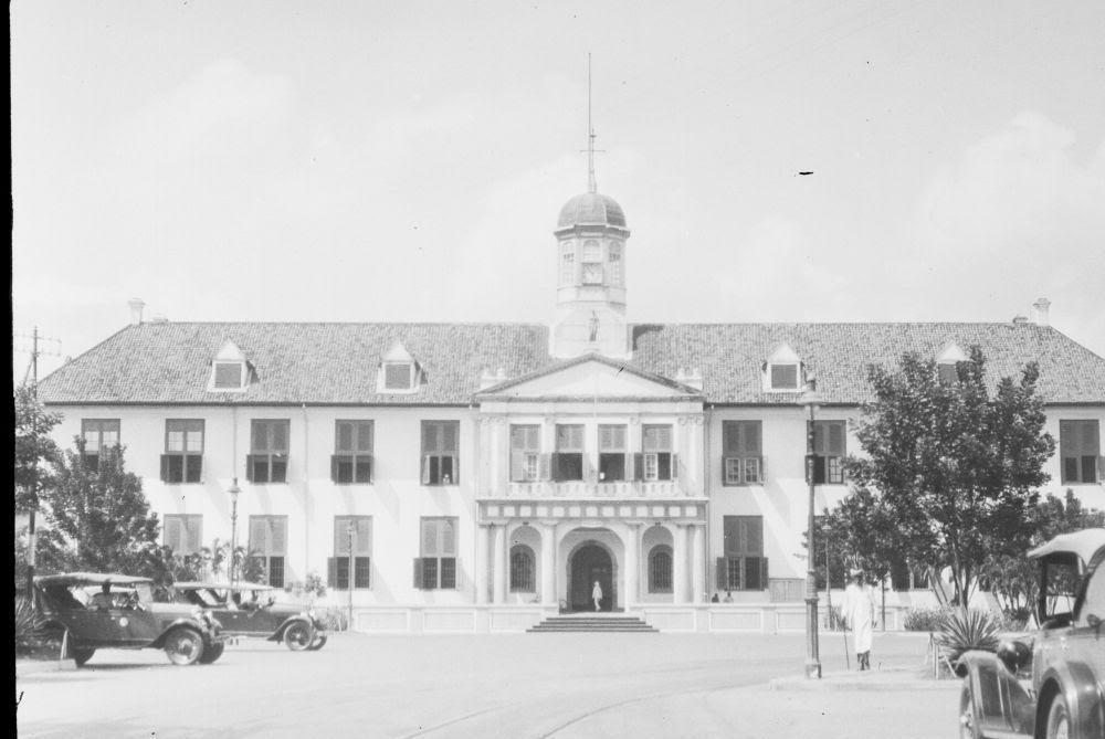 Foto-Foto Kota-Kota besar di Indonesia Jaman Dahulu