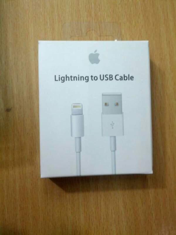 ACCECORIES APPLE