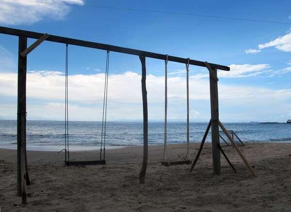 Ini Penampakan Pantai Paling Cantik di Anyer