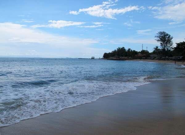 Ini Penampakan Pantai Paling Cantik di Anyer