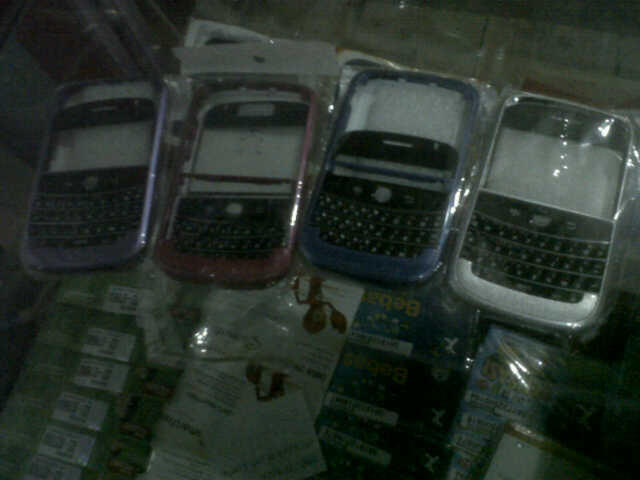 aksesoris HP casing gemini bold 9000 dll