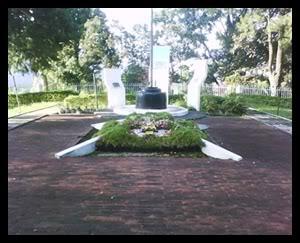 MONUMEN-MONUMEN BERSEJARAH DI KOTA BANDUNG