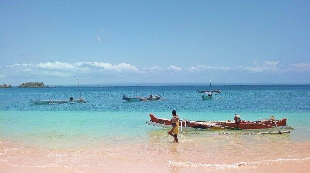 Pantai Pink, Harta Karun Tersembunyi di Lombok