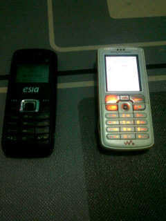 sony ericsson w800i /walkman+ esia ngoceh intip dulu