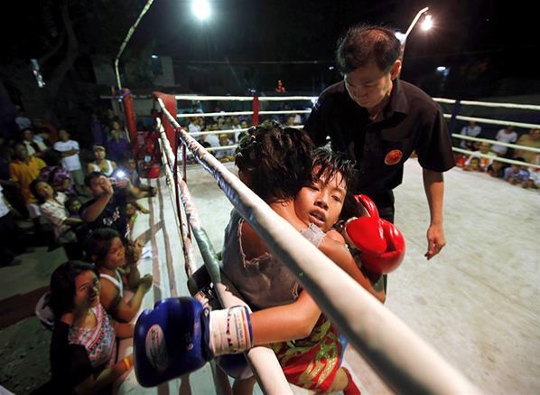 Baku Hantam Muay Thai Cilik di Thailand