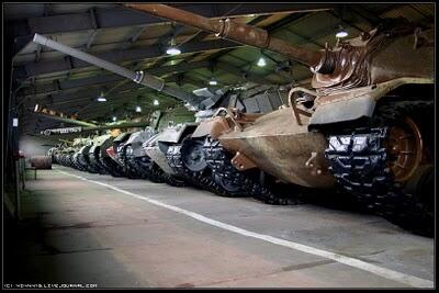 Tank-Tank Bekas Perang Dingin Uni Sovyet 