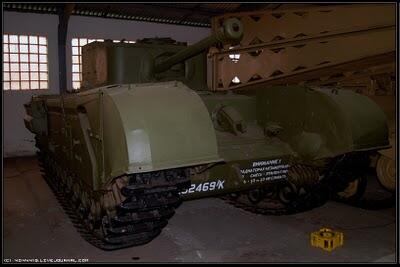Tank-Tank Bekas Perang Dingin Uni Sovyet 