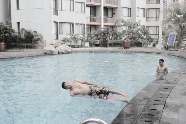 (Pict)Jalan di air,tidur di air hasil jepretan ane gan..