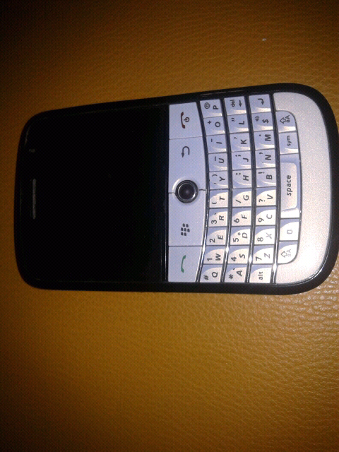 AGAN ANE MAU LEGO HP BLACK BERRY BOLD 9000, SONY ERECSION ,NOKIA N.70