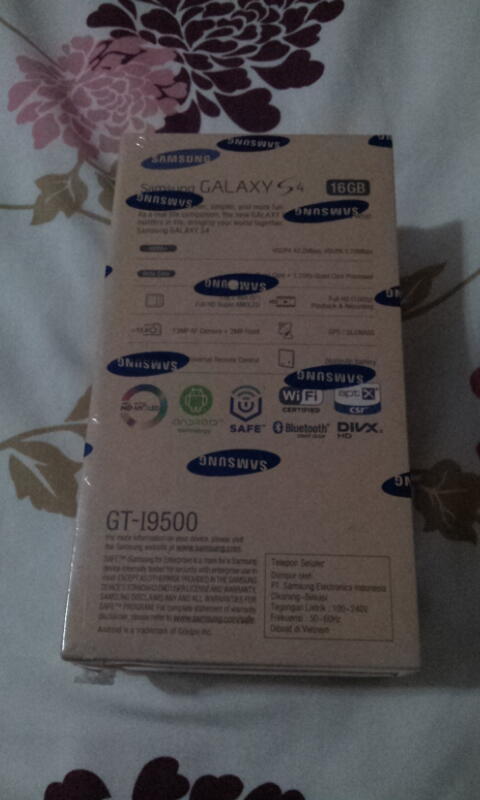 Samsung Galaxy s4 putih BARU dan SEGEL garansi resmi SEIN