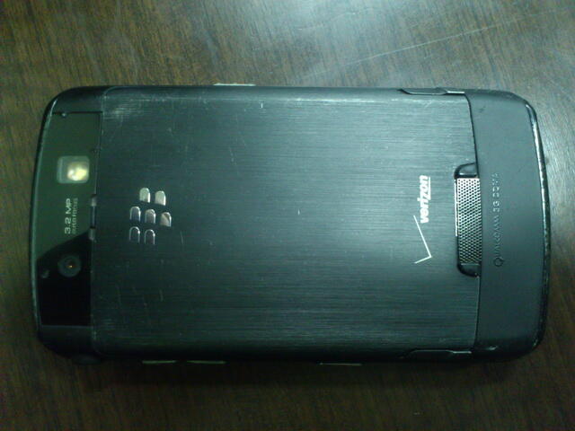 Blackberry Storm 1 murah