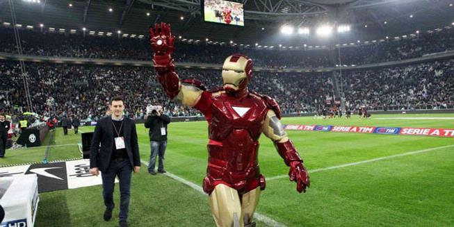 IRON MAN!!! Terlihat di Juventus arena!!!!