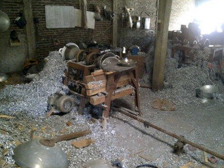 Ini Penampakan 'Kandang' Buruh Pabrik Kuali di Tangerang 