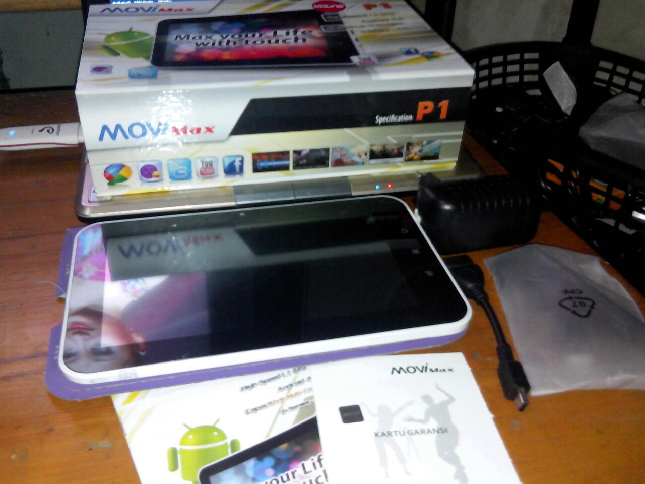 TABLET ANDROID MOVIMAX P1 MULUS BANDUNG CIMAHI