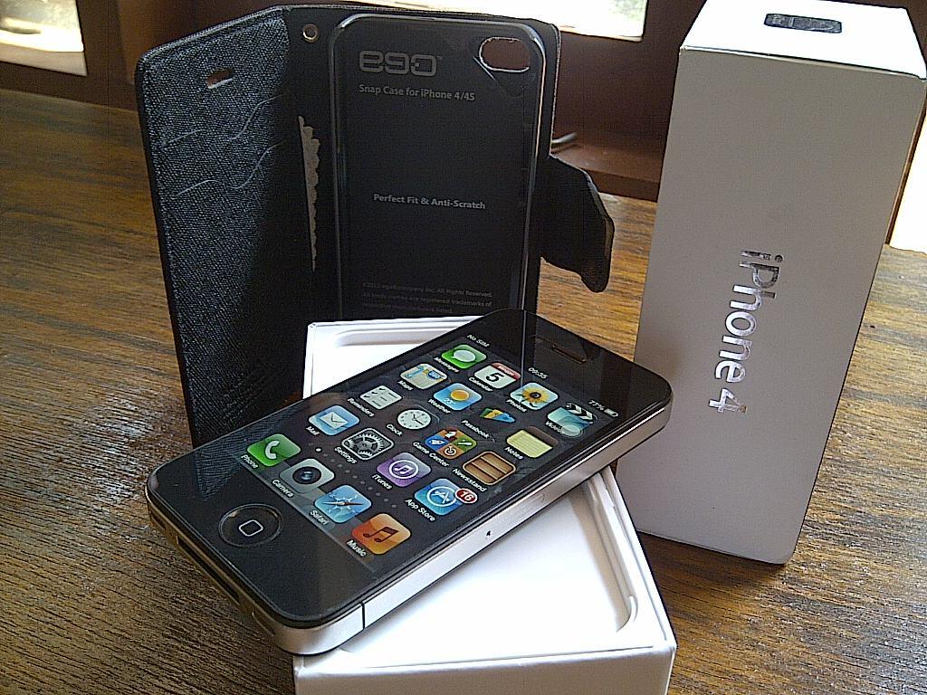 APPLE IPHONE 4 / 4G 32GB BLACK / HITAM FULLSET MULUSS LIKE NEW AJIB , CEKIDOT GAN !!