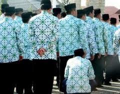 PERUBHAN NAMA DPR DAN PNS DI INDONESIA