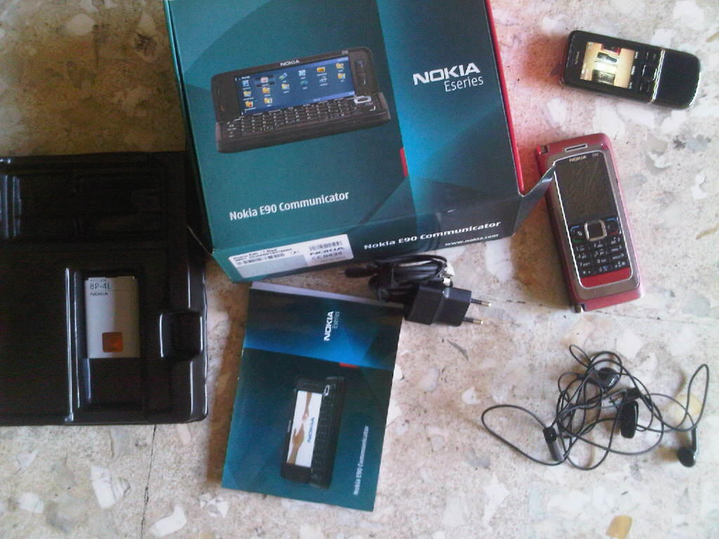 Dijual Nokia E51 E90 fulset