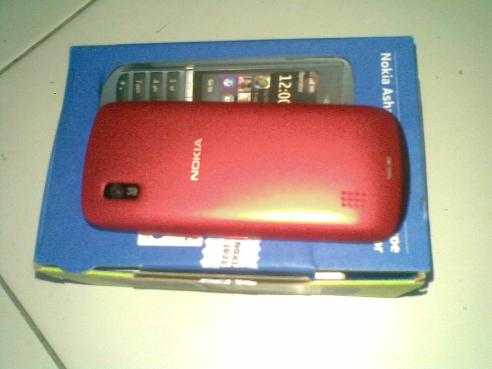nokia asha 300
