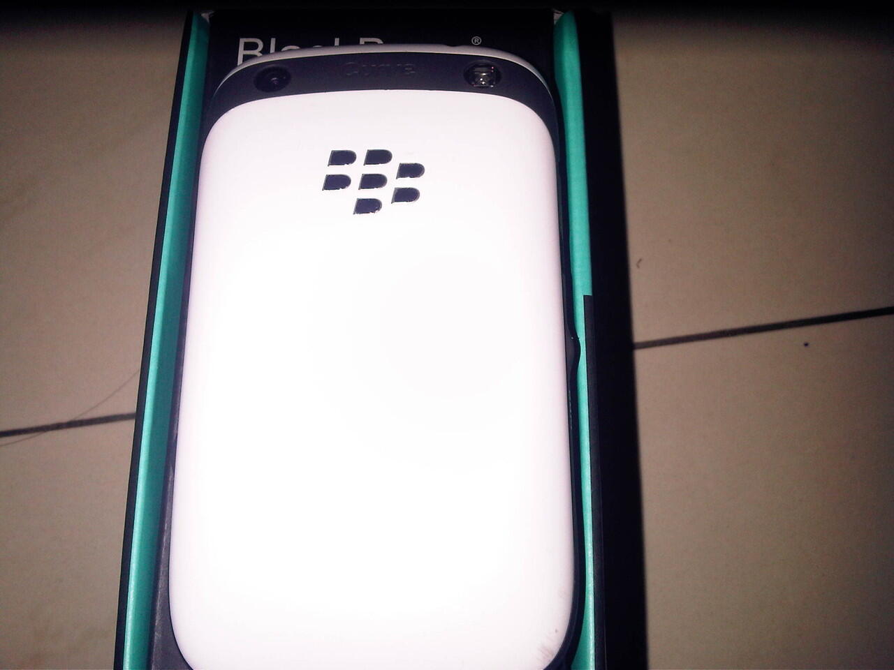 Jual Blackberry Amstrong 9320 White Garansi Resmi TAM