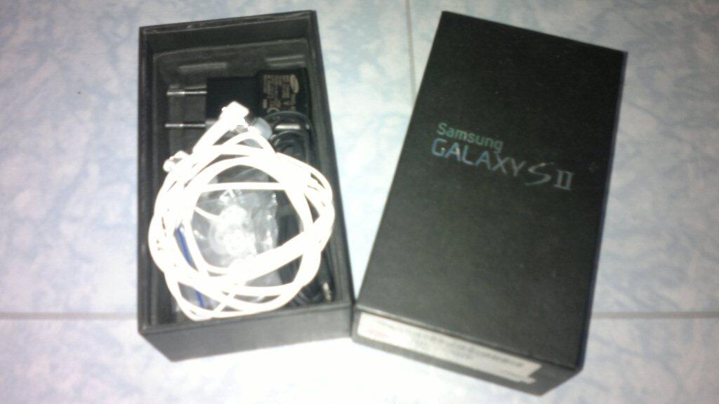 SAMSUNG GALAXY SII GT I9100