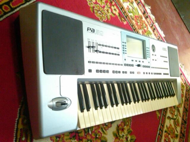 KEYBOARD KORG PA50 DISKET MANTAAFFFFF..HARGA NEGGOOOOOOOOO