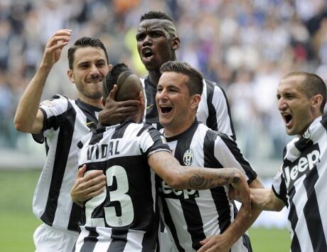 Juventus Kunci Gelar 2012/2013 di Juventus Stadium