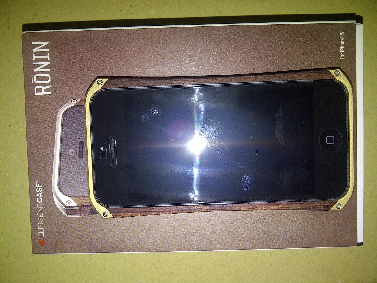 Jual, Bumper untuk iPhone 5 RONIN.