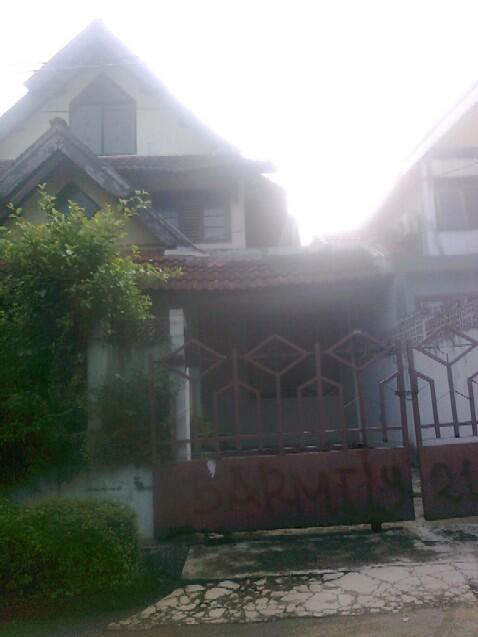 DIJUAL RUMAH HUNI DI BINTARO