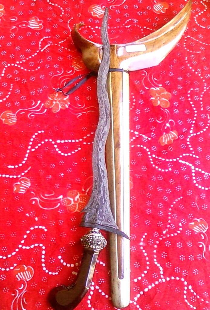 KERIS CARUBUK LUK 7 MOJOPAHIT