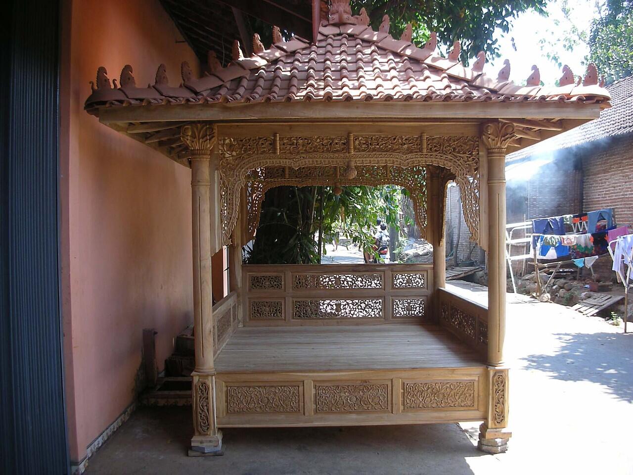 Gazebo Jati