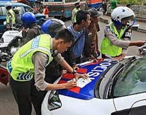 5 Jenis Surat Tilang Polisi Yang Harus Pengendara Ketahui