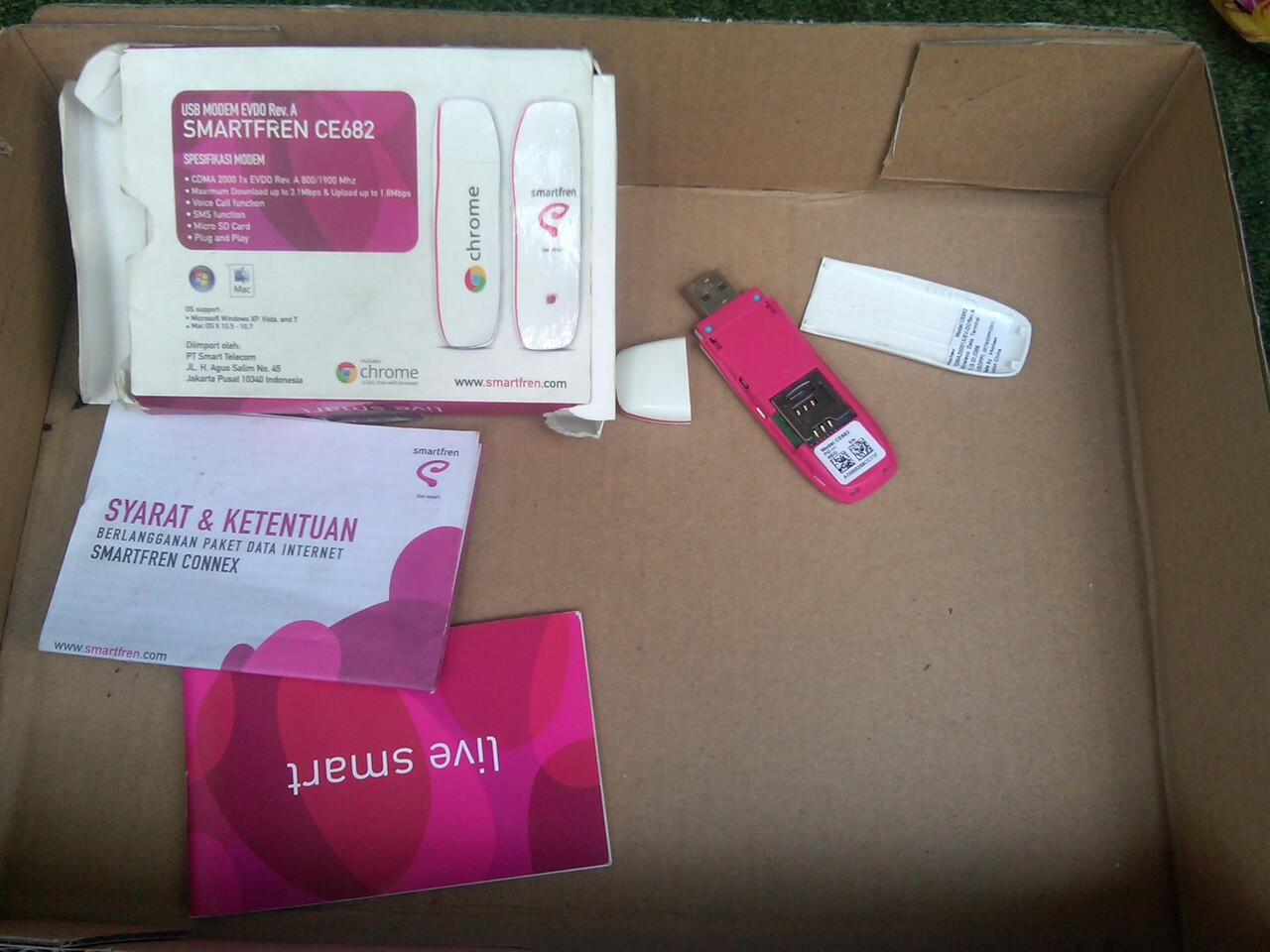 modem smartfren ce 682 lengkap normal bekas solo murah