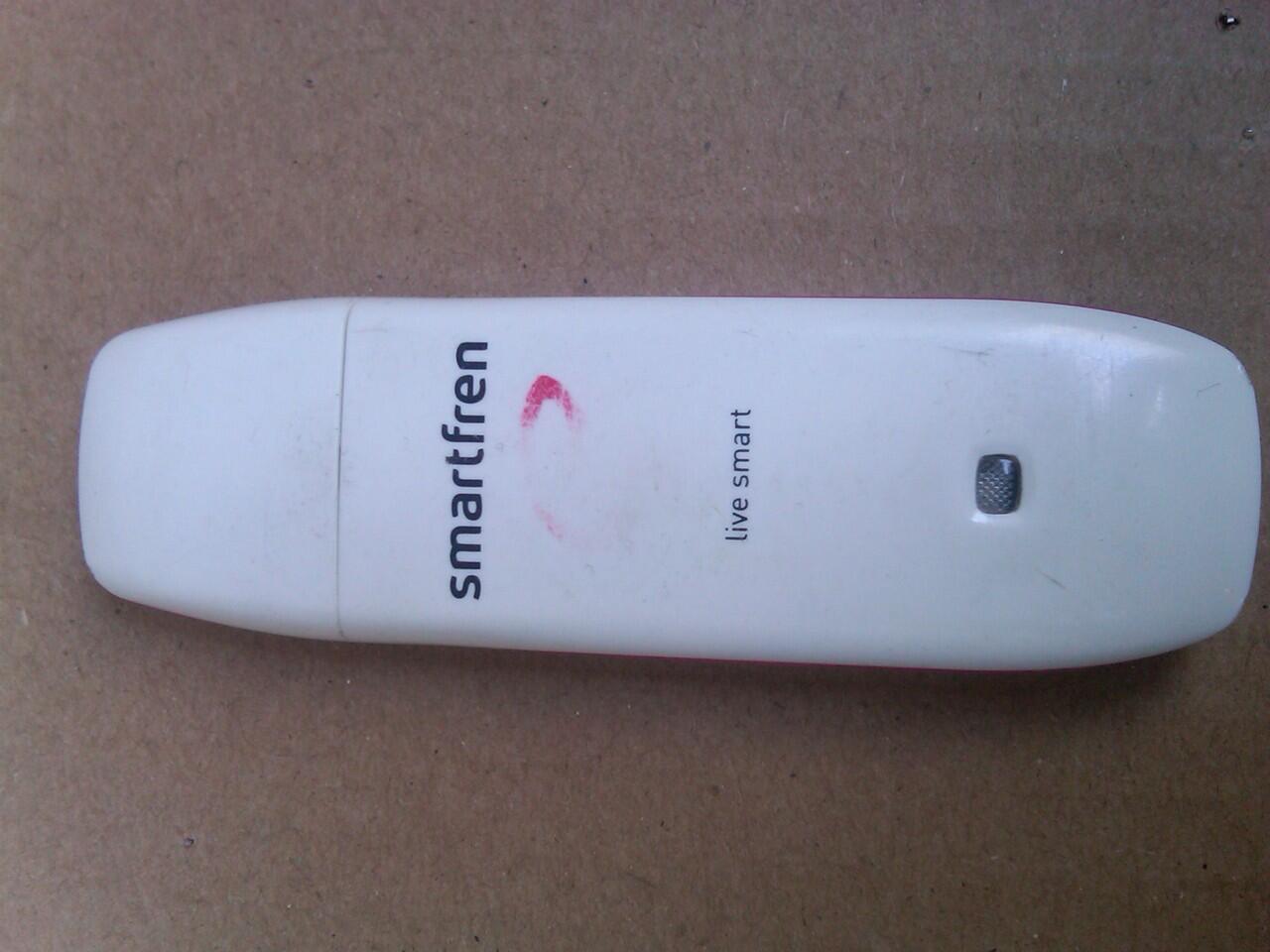 modem smartfren ce 682 lengkap normal bekas solo murah