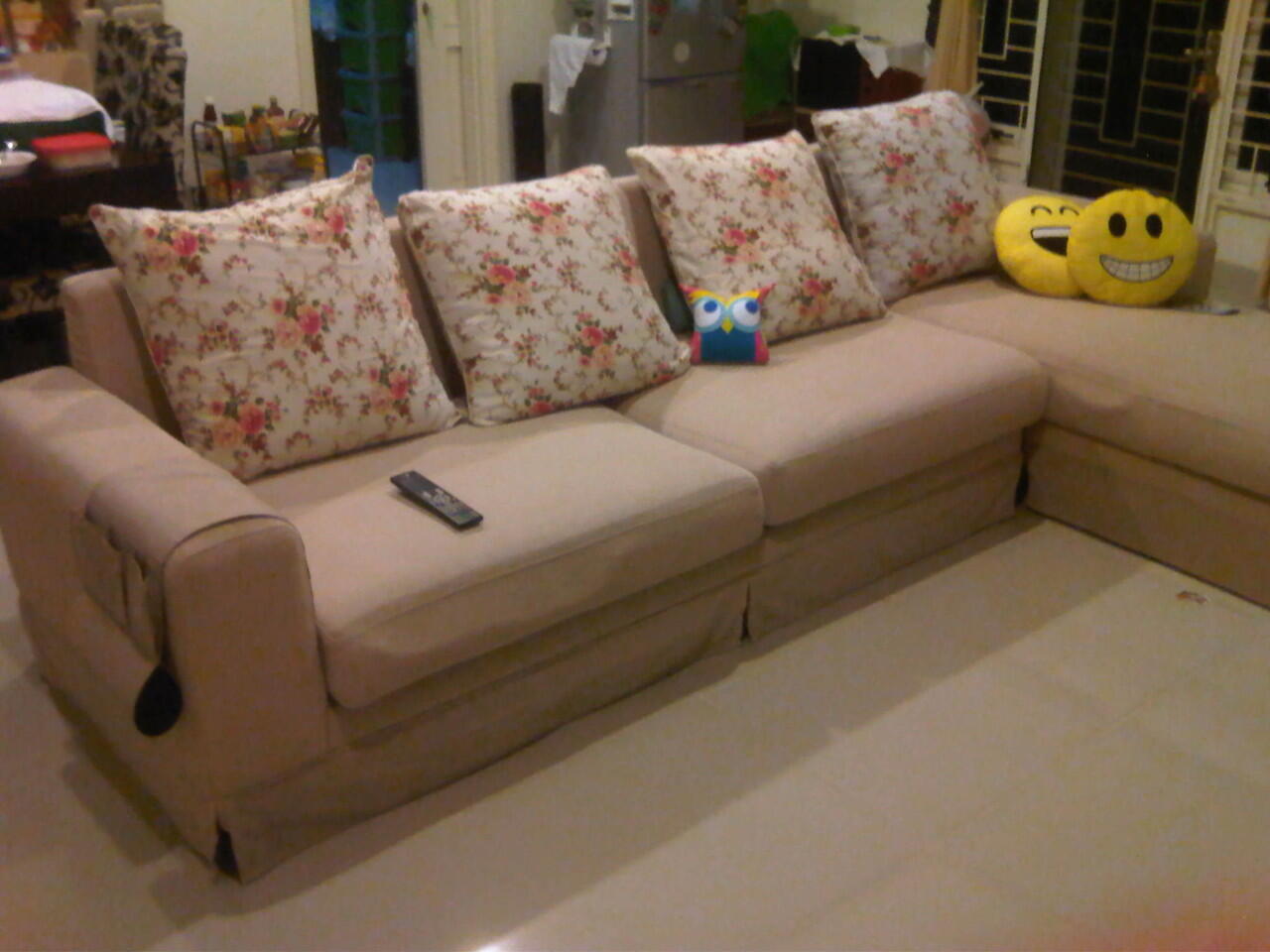 Jual sofa L warna creme, minimalis dan keren