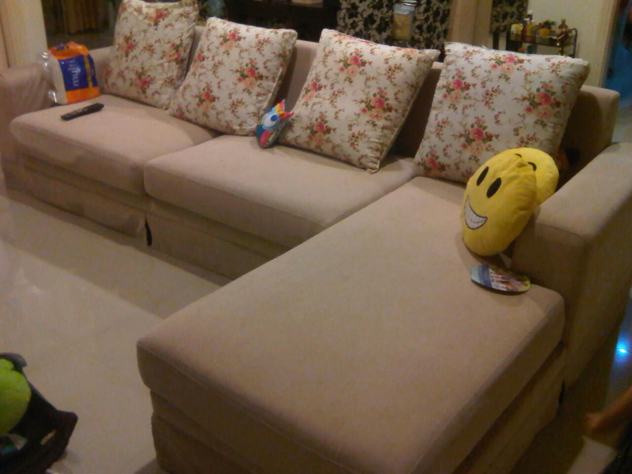 Jual sofa L warna creme, minimalis dan keren