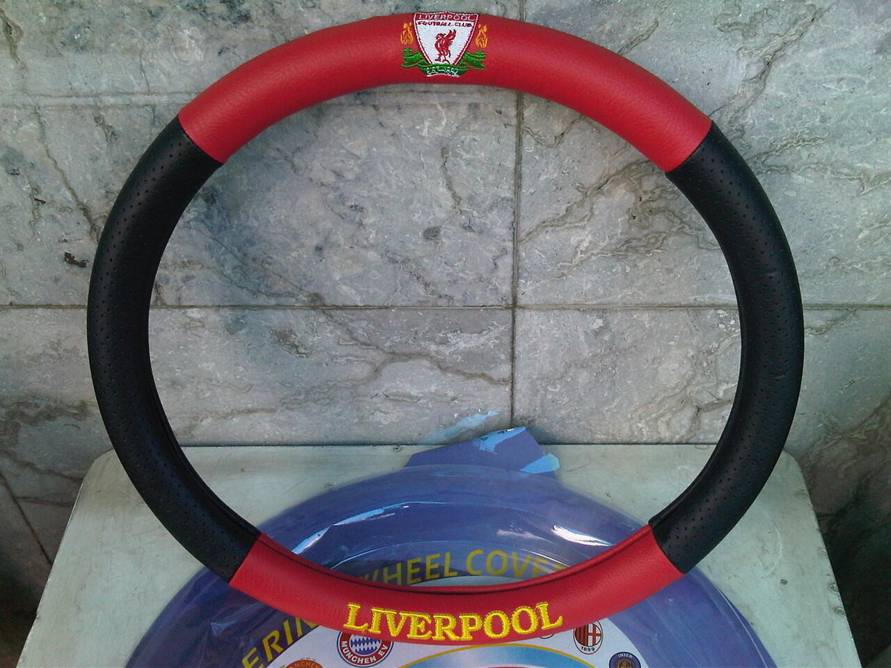 terjual cover steer sarung stir mobil club bola terjual cover steer sarung stir mobil club bola
