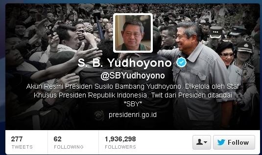 liat deh gan,ada keunikan/keanehan pada 2 Account Twitter Presiden ini, CEKIDOT