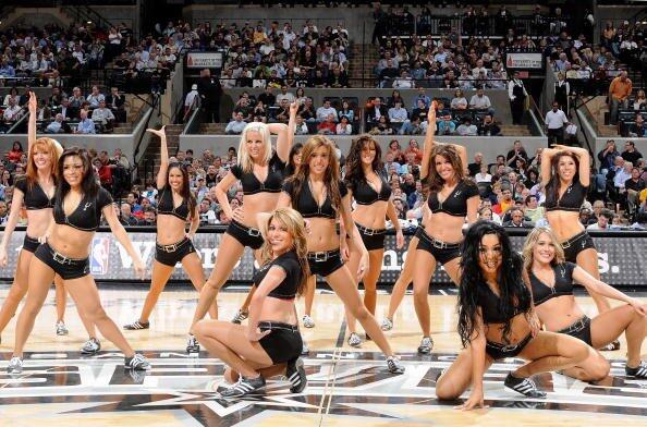 Agan suka pemandu sorak atau cheerleaders, agan harus liat ini