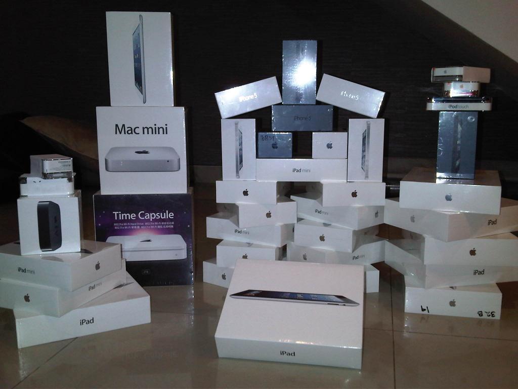 Stock Baru Masih Segel FU iPohone 5/iPhone 4s 16GB 32GB 64GB MURAH