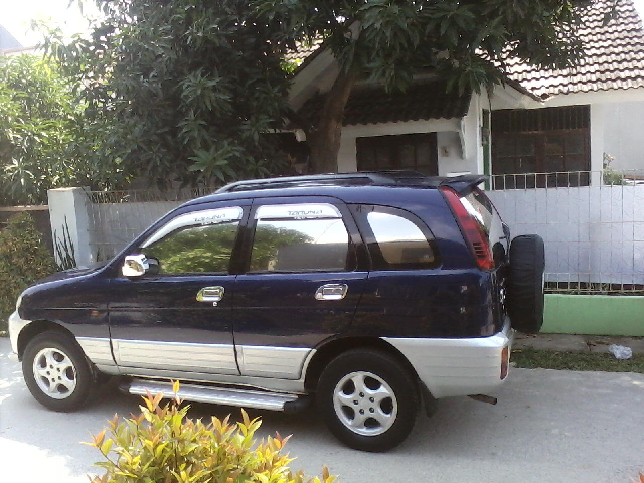 Daihatsu Taruna Csx efi 2003