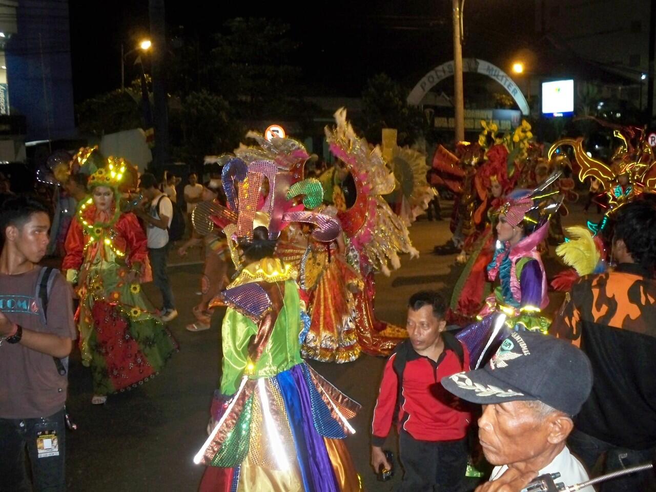 SEMARANG NIGHT CARNIVAL 2013